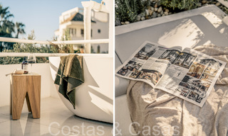 Prestigiosa casa reformada en venta rodeada de campos de golf en el valle de Nueva Andalucía, Marbella 64144 