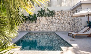 Villa mediterránea de lujo con casa de invitados independiente en venta en Nueva Andalucía, Marbella 64419 