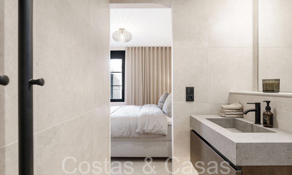 Villa mediterránea de lujo con casa de invitados independiente en venta en Nueva Andalucía, Marbella 64448
