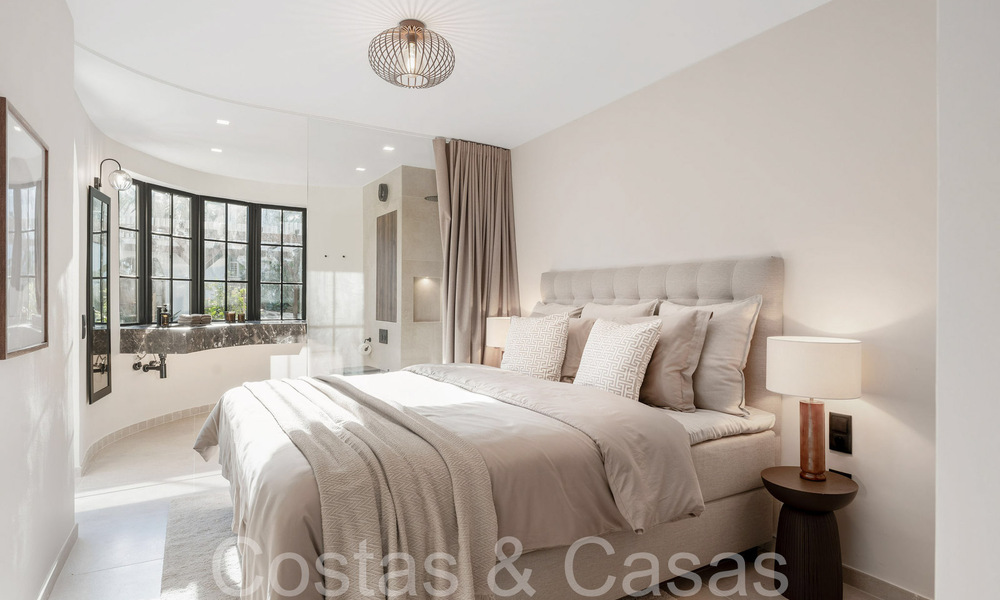 Villa mediterránea de lujo con casa de invitados independiente en venta en Nueva Andalucía, Marbella 64450