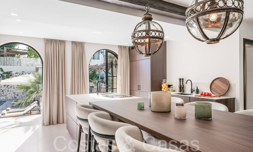Villa mediterránea de lujo con casa de invitados independiente en venta en Nueva Andalucía, Marbella 64459