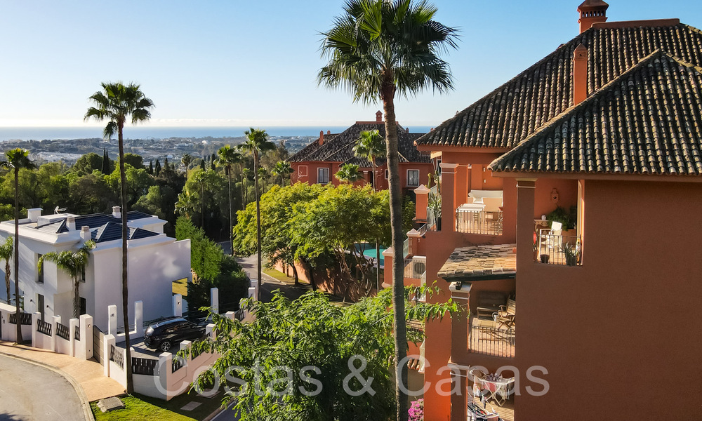 Listo para entrar a vivir, ático de 3 dormitorios en venta con magníficas vistas al mar en Benahavis - Marbella 64291