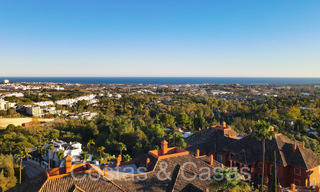 Listo para entrar a vivir, ático de 3 dormitorios en venta con magníficas vistas al mar en Benahavis - Marbella 64299 