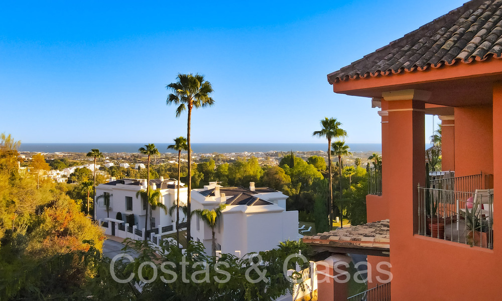 Listo para entrar a vivir, ático de 3 dormitorios en venta con magníficas vistas al mar en Benahavis - Marbella 64300