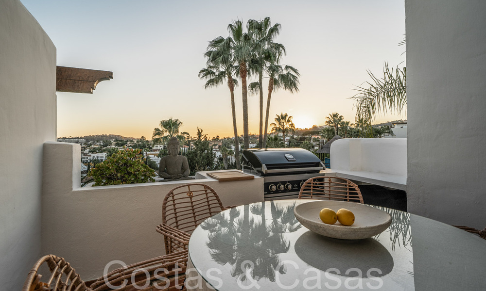Encantador apartamento en venta con vistas panorámicas al valle y al mar en Nueva Andalucía, Marbella 64586