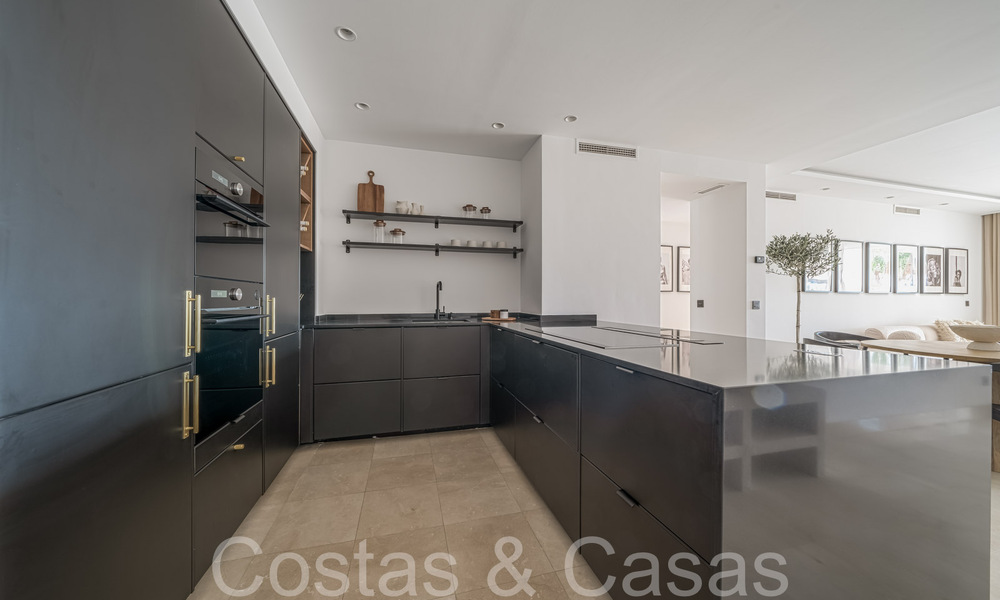 Encantador apartamento en venta con vistas panorámicas al valle y al mar en Nueva Andalucía, Marbella 64605