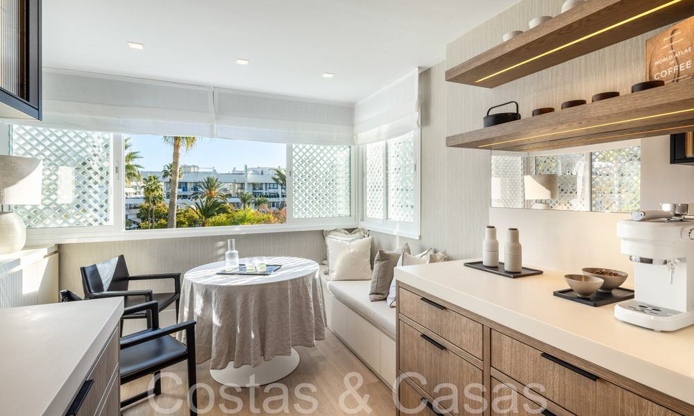 Apartamento de 3 dormitorios amueblado de forma contemporánea en venta en el centro de Marbella 65331