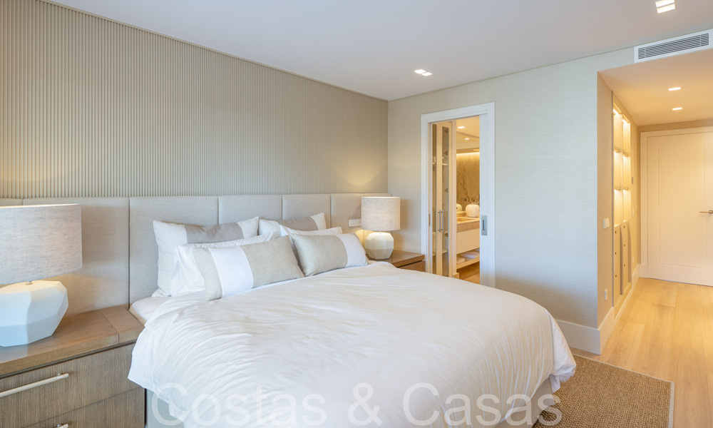 Apartamento de 3 dormitorios amueblado de forma contemporánea en venta en el centro de Marbella 65343