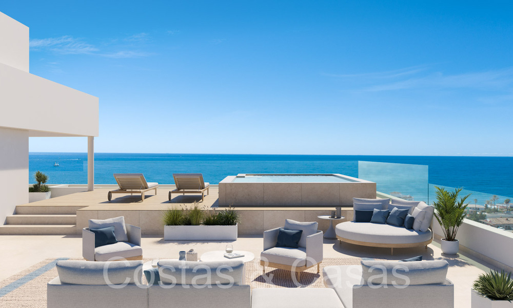 Proyecto de nueva construcción de apartamentos sostenibles con vistas panorámicas al mar en venta, cerca del centro de Estepona 64699
