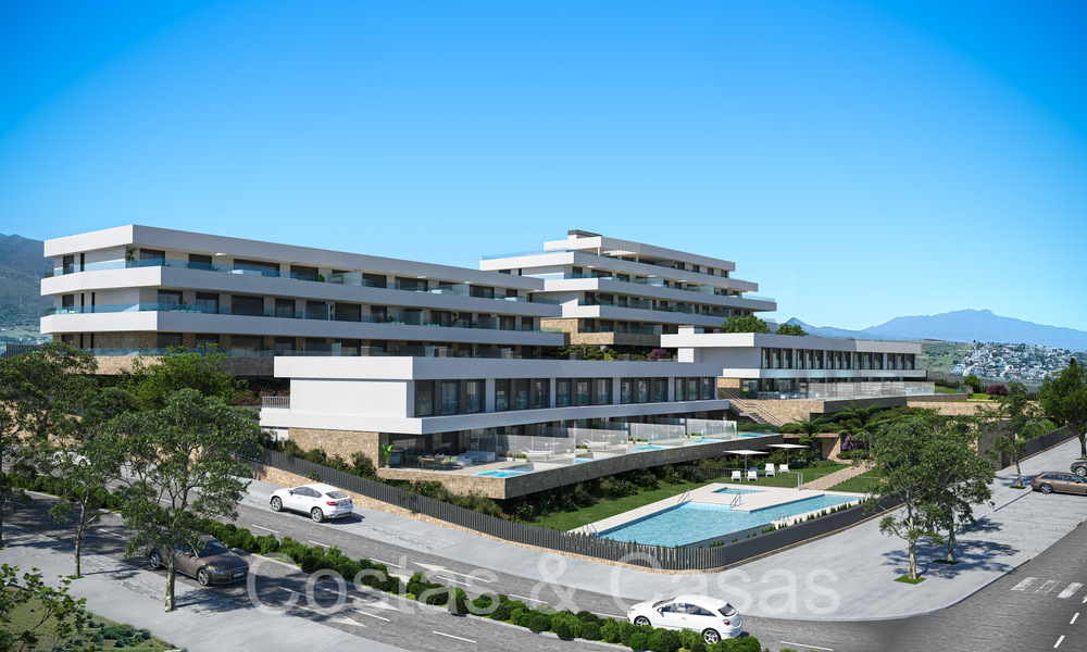 Proyecto de nueva construcción de apartamentos sostenibles con vistas panorámicas al mar en venta, cerca del centro de Estepona 64704