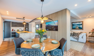 Lista para entrar a vivir, villa moderna de calidad en venta cerca de los campos de golf en Nueva Andalucía, Marbella 65233 