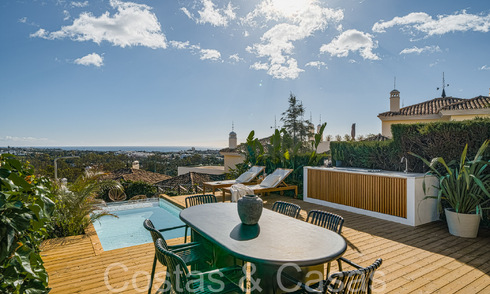 Lujoso apartamento en venta con acogedora terraza, piscina privada y vistas al mar en Nueva Andalucía, Marbella 65194