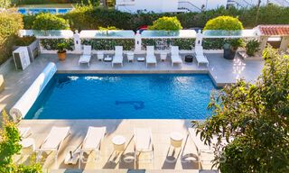 Amplia y contemporánea villa de lujo en venta en una popular zona residencial en Nueva Andalucía, Marbella 65004 