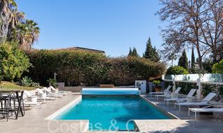 Amplia y contemporánea villa de lujo en venta en una popular zona residencial en Nueva Andalucía, Marbella 65008 