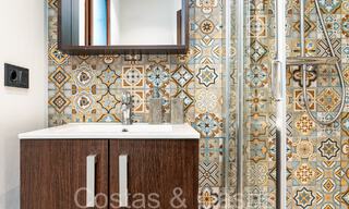 Amplia y contemporánea villa de lujo en venta en una popular zona residencial en Nueva Andalucía, Marbella 65038 