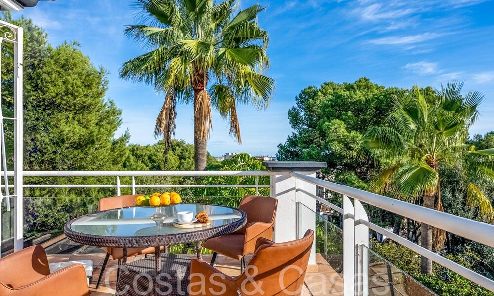 Villa de lujo tradicional española en venta a poca distancia de la playa en el centro de Marbella 65426