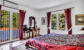 Villa rústica en venta en una amplia parcela en la Nueva Milla de Oro entre Marbella y Estepona 65611 