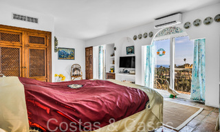 Villa rústica en venta en una amplia parcela en la Nueva Milla de Oro entre Marbella y Estepona 65615 