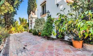 Villa rústica en venta en una amplia parcela en la Nueva Milla de Oro entre Marbella y Estepona 65636 