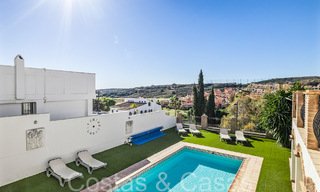 Villa andaluza en venta en un entorno de golf, a pocos minutos del centro de Estepona 65650 
