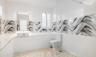 Villa andaluza en venta en un entorno de golf, a pocos minutos del centro de Estepona 65659 