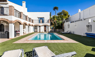 Villa andaluza en venta en un entorno de golf, a pocos minutos del centro de Estepona 65665 