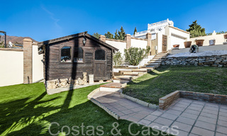 Villa andaluza en venta en un entorno de golf, a pocos minutos del centro de Estepona 65670 