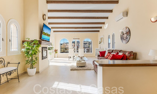 Villa andaluza en venta en un entorno de golf, a pocos minutos del centro de Estepona 65679 