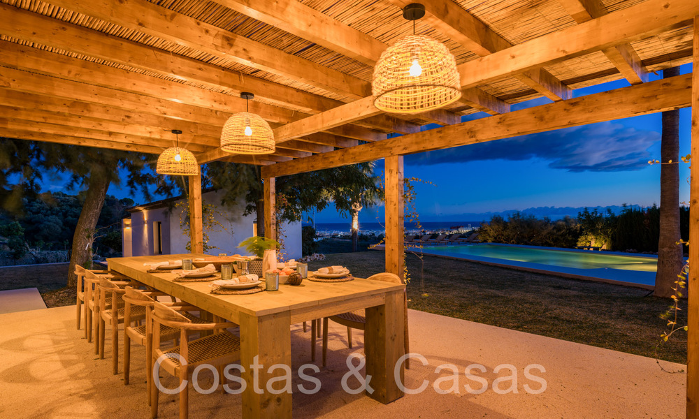 Finca de lujo andaluza con alojamiento de invitados y sublimes vistas al mar en venta en las colinas de Estepona 65086