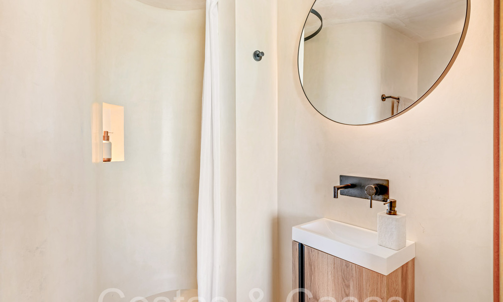 Finca de lujo andaluza con alojamiento de invitados y sublimes vistas al mar en venta en las colinas de Estepona 65093