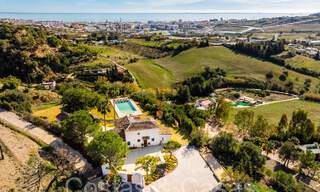Finca de lujo andaluza con alojamiento de invitados y sublimes vistas al mar en venta en las colinas de Estepona 65104 