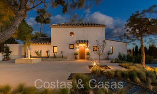 Finca de lujo andaluza con alojamiento de invitados y sublimes vistas al mar en venta en las colinas de Estepona 65110 