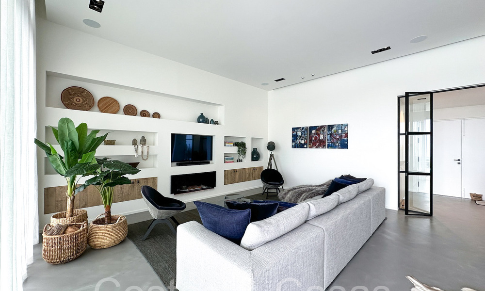 Villa arquitectónica de lujo con vistas panorámicas al mar en venta en Marbella - Benahavis 65466