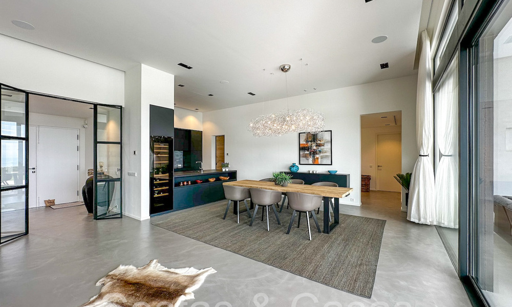 Villa arquitectónica de lujo con vistas panorámicas al mar en venta en Marbella - Benahavis 65468