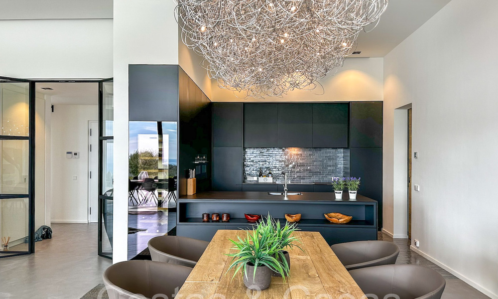 Villa arquitectónica de lujo con vistas panorámicas al mar en venta en Marbella - Benahavis 65469