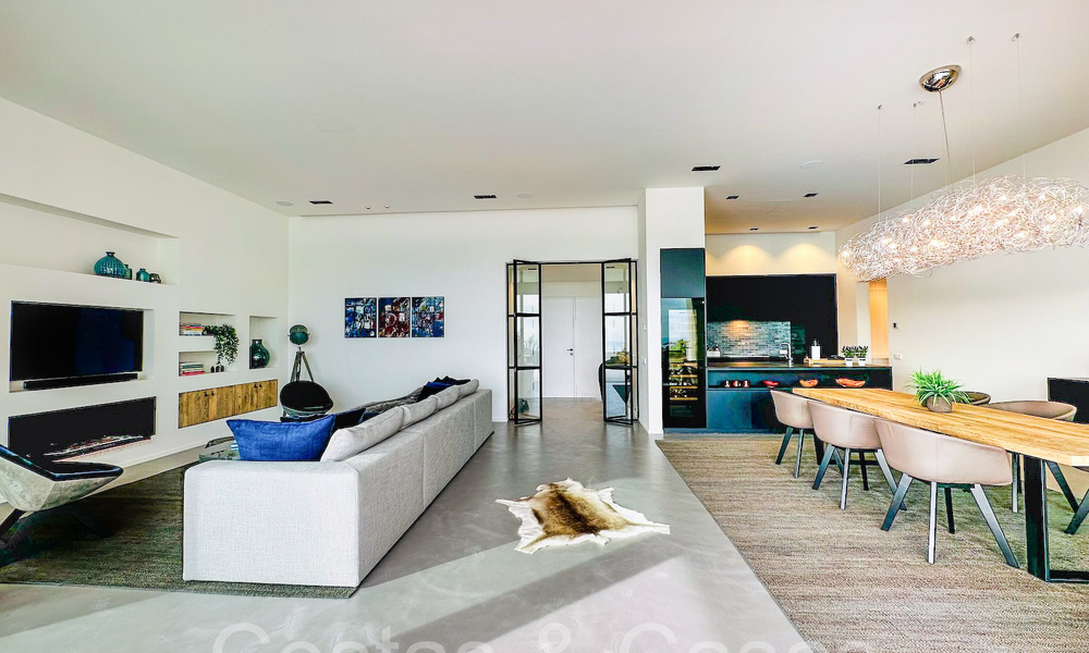 Villa arquitectónica de lujo con vistas panorámicas al mar en venta en Marbella - Benahavis 65481