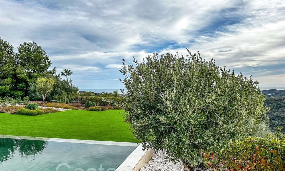 Villa arquitectónica de lujo con vistas panorámicas al mar en venta en Marbella - Benahavis 65482