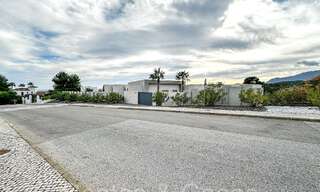 Villa arquitectónica de lujo con vistas panorámicas al mar en venta en Marbella - Benahavis 65485 