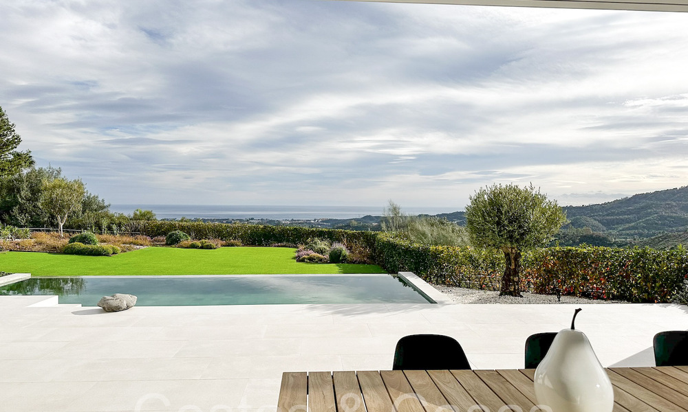 Villa arquitectónica de lujo con vistas panorámicas al mar en venta en Marbella - Benahavis 65489