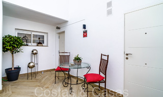 Moderna casa adosada reformada en venta en la Nueva Milla de Oro entre Marbella y Estepona 65732 