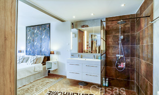 Moderna casa adosada reformada en venta en la Nueva Milla de Oro entre Marbella y Estepona 65736 