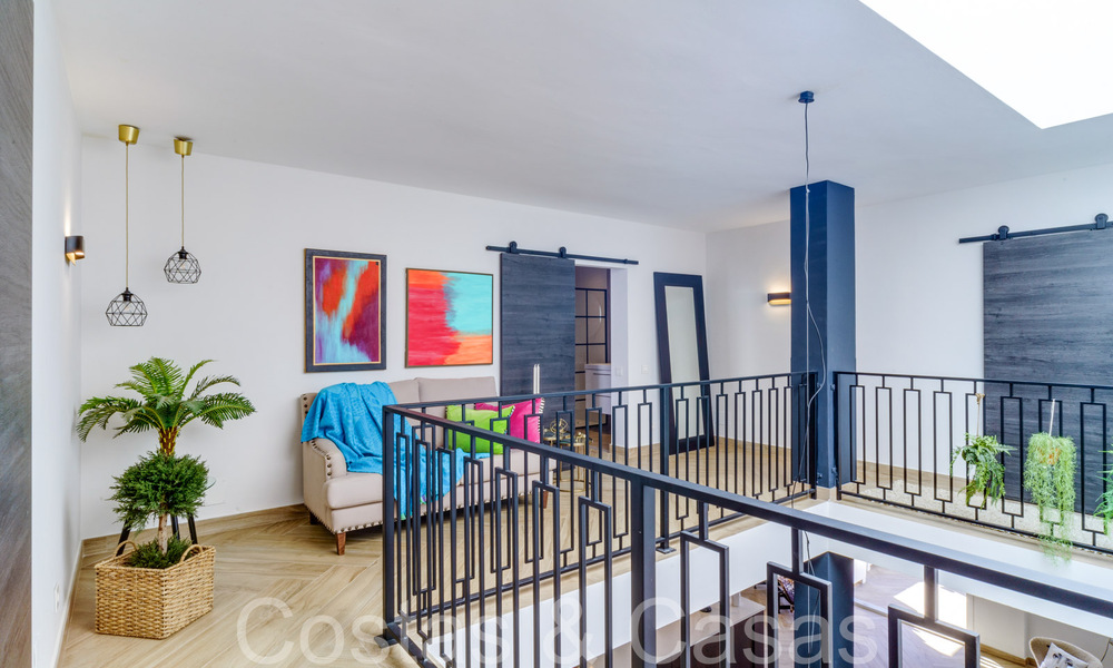 Moderna casa adosada reformada en venta en la Nueva Milla de Oro entre Marbella y Estepona 65747