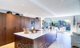 Moderna casa adosada reformada en venta en la Nueva Milla de Oro entre Marbella y Estepona 65754 