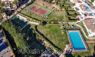 Moderna casa adosada reformada en venta en la Nueva Milla de Oro entre Marbella y Estepona 65768 
