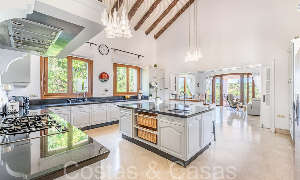 Impresionante finca de lujo en venta en medio de los campos de golf de Sotogrande, Costa del Sol 65170