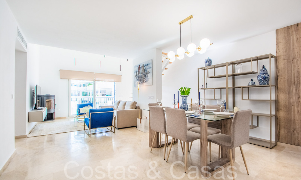 Casa contemporánea renovada con hermosas vistas al mar en venta en Riviera del Sol, Mijas, Costa del Sol 65816
