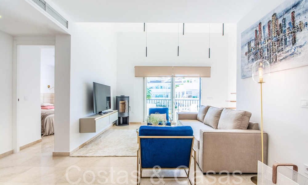 Casa contemporánea renovada con hermosas vistas al mar en venta en Riviera del Sol, Mijas, Costa del Sol 65819