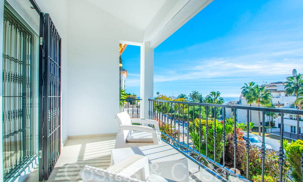 Casa contemporánea renovada con hermosas vistas al mar en venta en Riviera del Sol, Mijas, Costa del Sol 65826