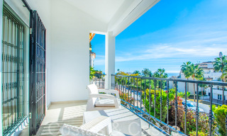 Casa contemporánea renovada con hermosas vistas al mar en venta en Riviera del Sol, Mijas, Costa del Sol 65826 