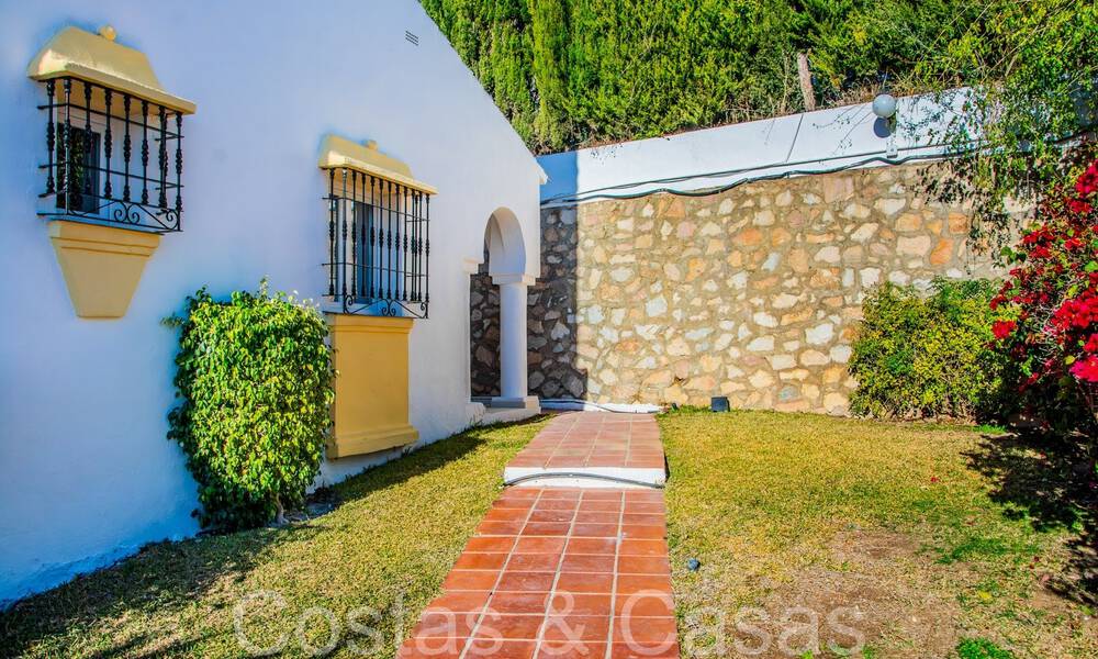 Casa contemporánea renovada con hermosas vistas al mar en venta en Riviera del Sol, Mijas, Costa del Sol 65842